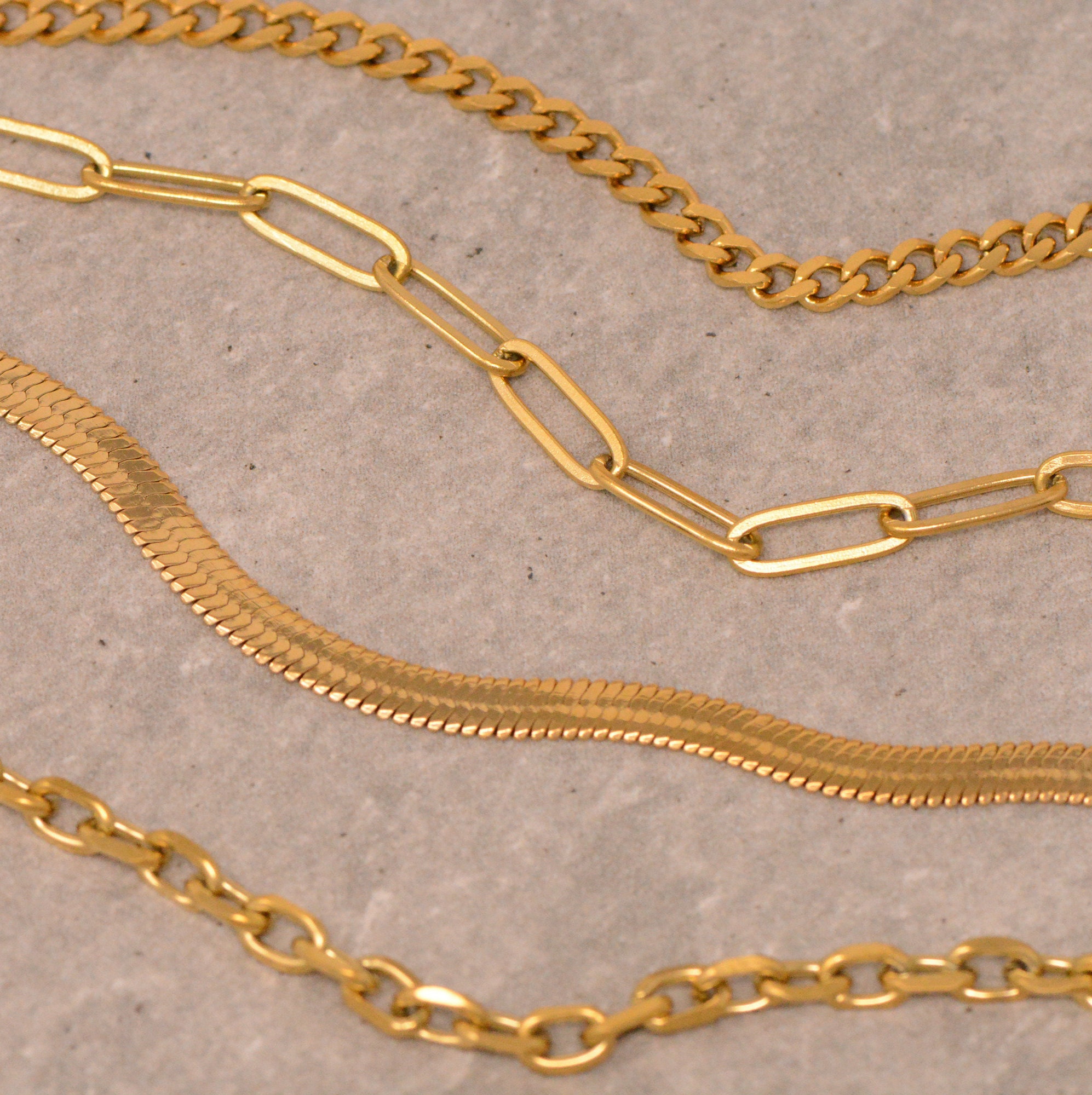 Herringbone Chain Bracelet, Wide Gold Chain Bracelet, Shiny Simple Las –  MeltemiCollection