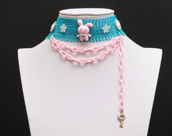 Choker Kawaii, Choker lapin Kawaii, Bijoux Art Déco, Lapin Kawaii, Choker Bleu Pastels Kawaii, Choker Chaînes Roses - 10328