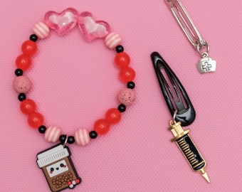 Menhera Bracelet, Kawaii Nurse Bracelet, Yami Kawaii Hair Clips, Pills Bracelet, Medical Hair Clip, Kawaii Gift Set, Syringe Needle - 10302