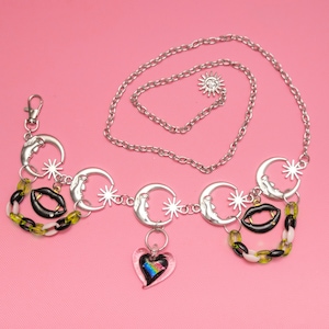 Moon & Stars BELT Chain, Kawaii Goth Waist Belt, Punk Chain Belt, Charms Chain Belt, Y2K Harajuku Fashion, Waist Chain Pendant -10413