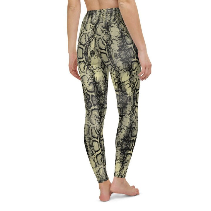 Snake Yoga Pants with pockets Black and Gold, Yoga Pants, Activewear ...
