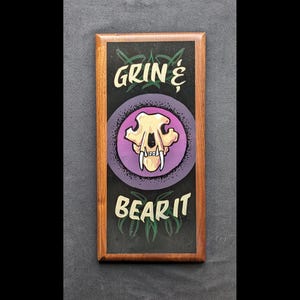 Grinsen und Bär Original Handgemaltes Schild Kunst