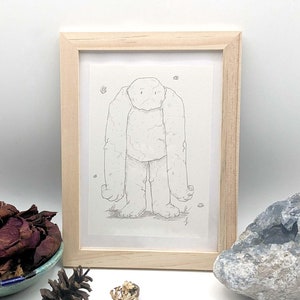 Stampa di un troll carino e pensieroso - un'illustrazione a matita di Lucy Dreams