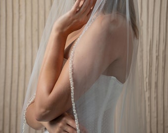 Crystal edge Pearl Beaded Wedding Veil, Beaded edge Veil, Tulle Veil, Ivory Veil, Fingertip Veil, Pearl Bridal Veil, cathedral bridal veil