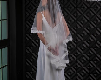 Cathedral Lace Trim Wedding Veil: Two Tier Fingertip Bridal Veil