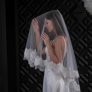 Two layers wedding veil Lace trim bridal veil 2 tires Fingertips double tiers Veil With blusher Long bridal veil 2 layered