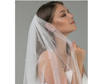 Pearl Wedding Veil wedding veil, Chapel bridal Fingertip Veil, Ivory white Wedding,  one Tire Veil, Simple Single layer Veil with pearls