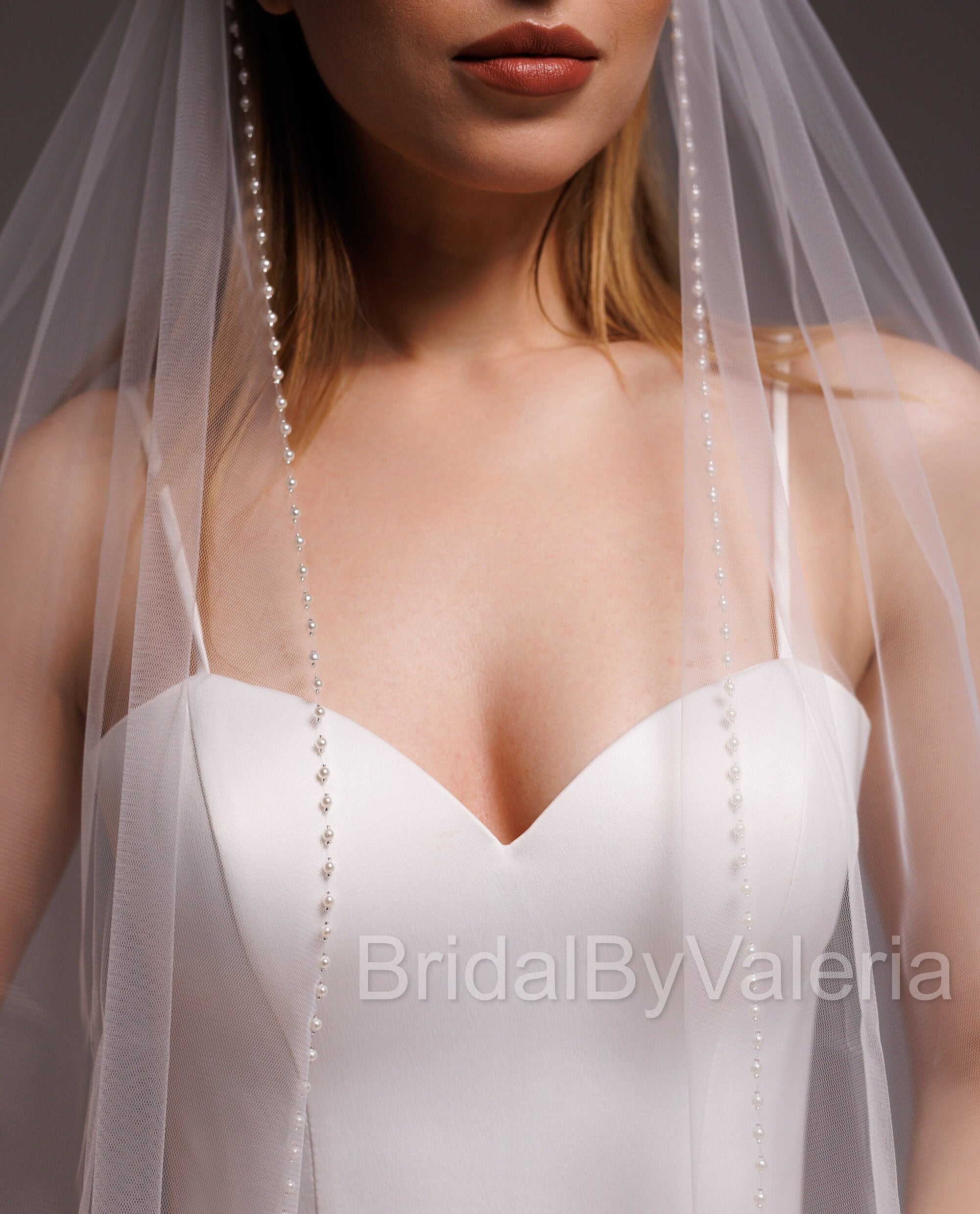 Pearl trim Beaded Wedding Veil, Beaded edge Veil, Tulle Veil, white Veil, Fingertip Veil, Pearl Veil, Beaded Edge cathedral bridal veil