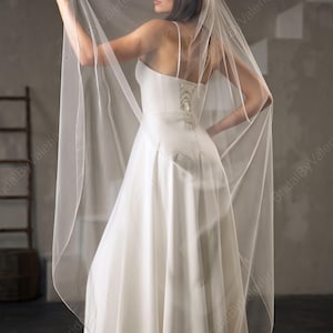 Rolled edge Pencil Edge Wedding Veil, Simple Wedding Veil,Cascading Veil with pencil Cord Trim,  Veil, one Tier cathedral  Veil