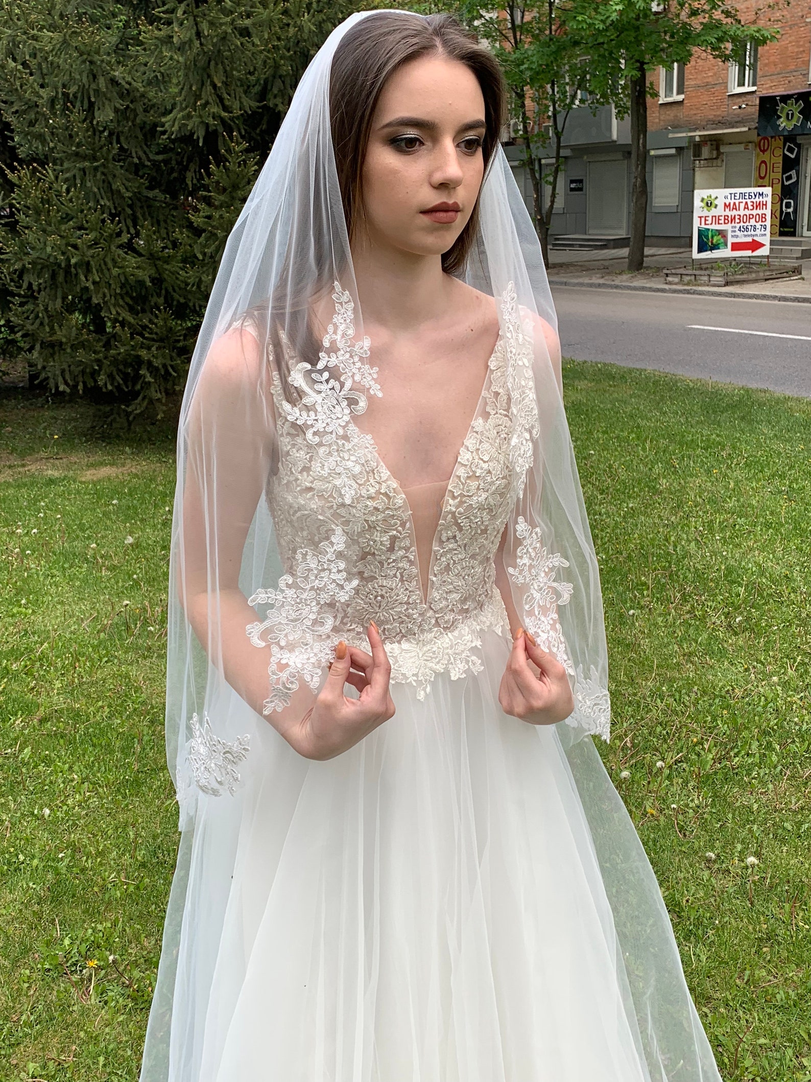 Wedding Fingertip Veil Lace Wedding Veil Lace Trim Bridal Veil Etsy