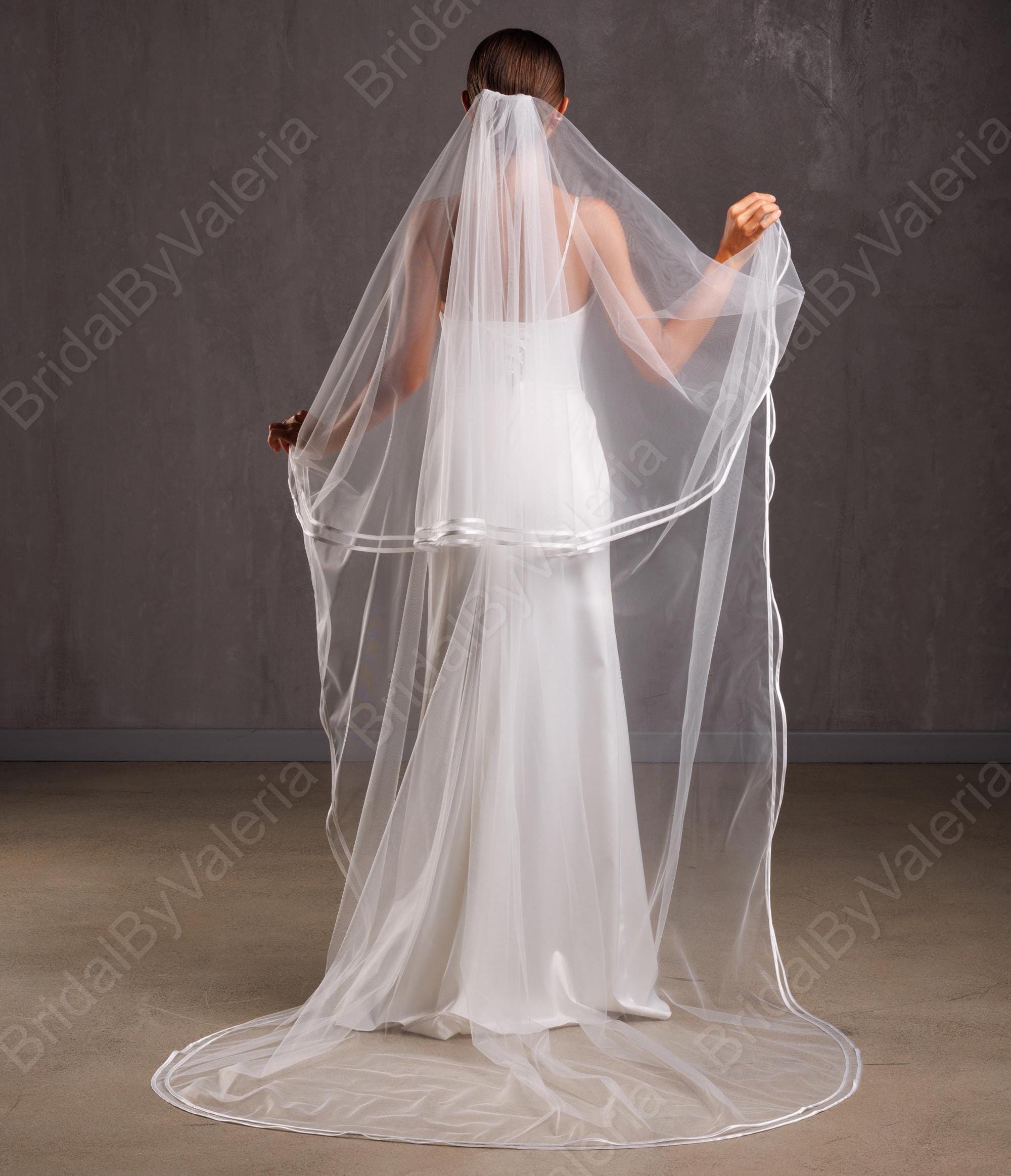 ALBERTO MAKALI LAYERED SILK SATIN WEDDING VEIL The Ofrenda Satin Edge Veil main image 2