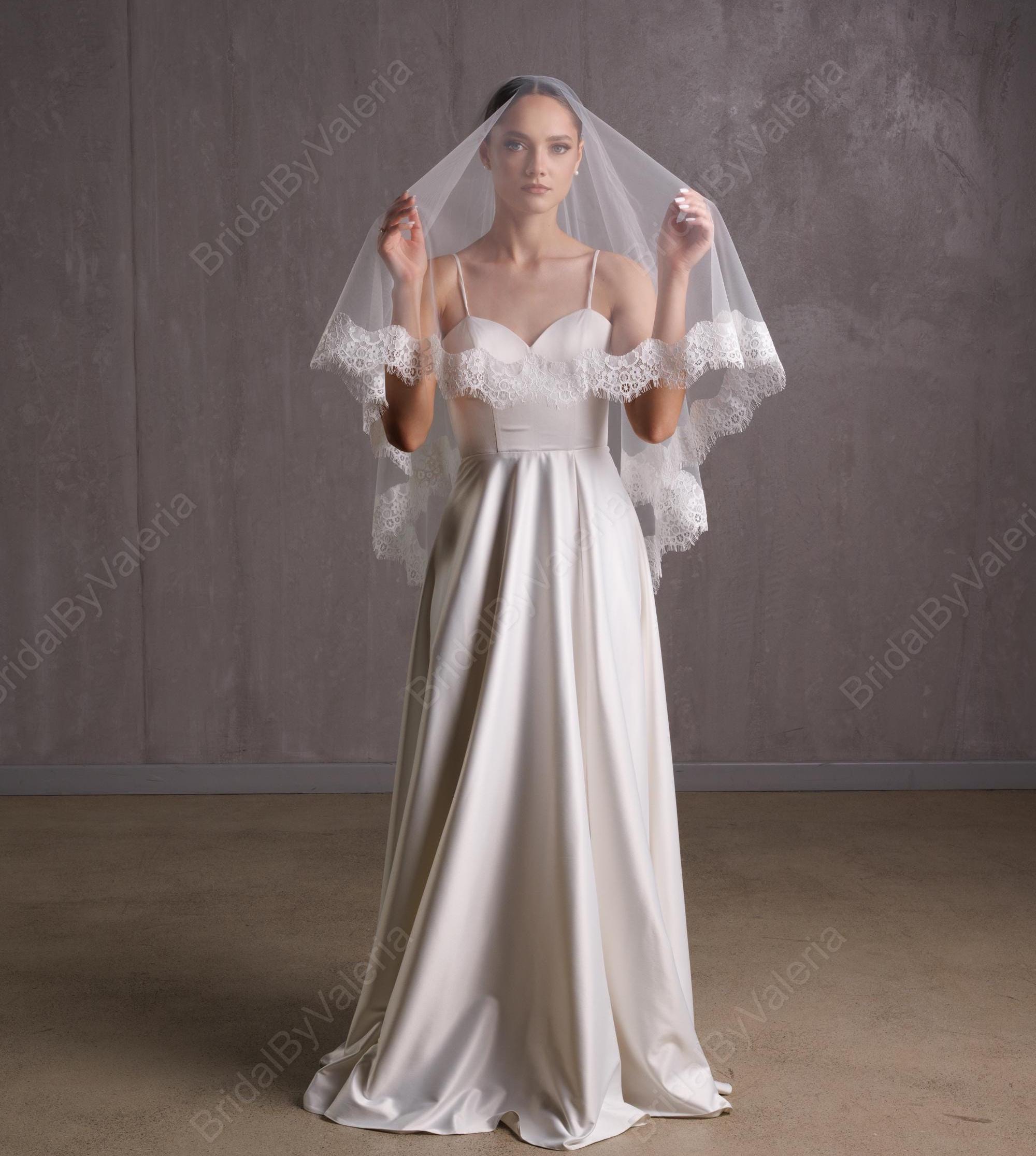 Lace Trim Wedding Veil: Two-tier Fingertip Bridal Veil With 