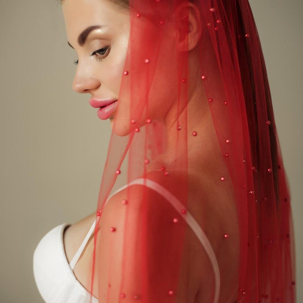 Red wedding veil with pearls, Pearl red bridal veil, tulle long red 1 tire veil