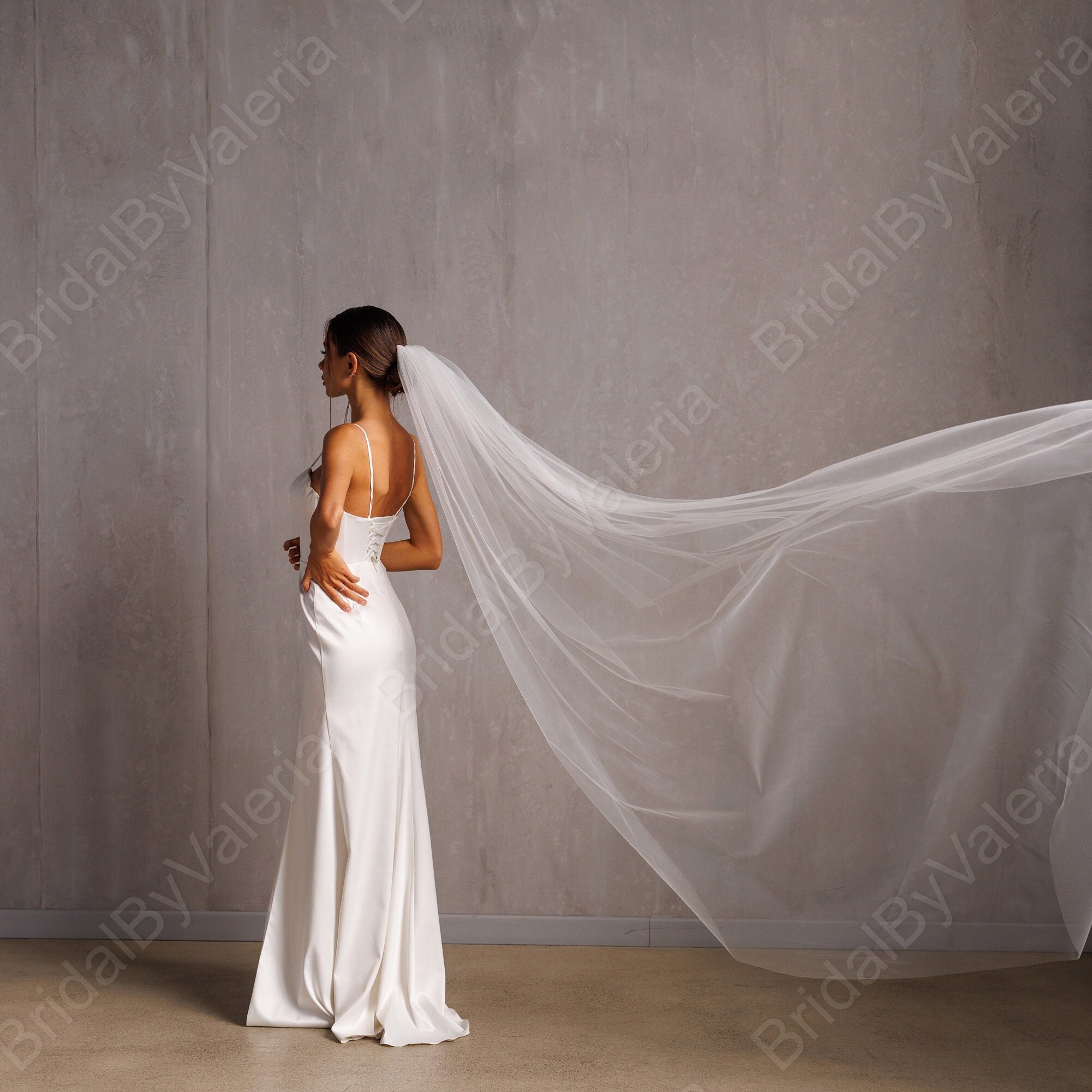 Voile De Mariée Court Avec Peigne - Tulle élégant Longueur Coude - Pour Mariage, Photos, Cosplay