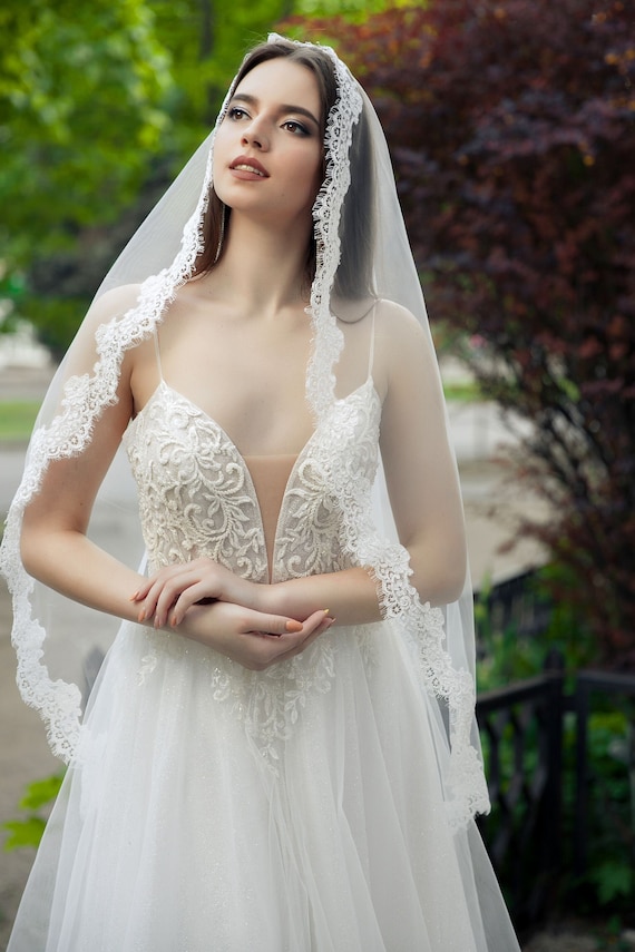 Fingertip Length Mantilla Wedding Veil with Beaded Lace Trim  Lace veils  bridal, Mantilla veil wedding, Wedding veils lace