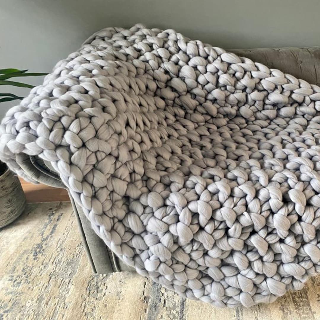 Chunky Knit Blanket, Grey, Giant Knit, Chunky Knit Throw, Arm Knit, 100