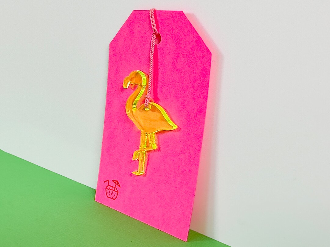 Acrylic Flamingo Gift Tag, Cute Tropical Party Favor for Beach Parties ...