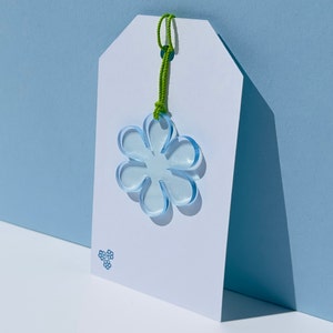 Acryl Blumen Geschenkanhänger, Feier, Geschenkanhänger mit Schnur, festliche Geschenkanhänger, Gänseblümchen Blumen, Leckerlibeutel, glücklicher Muttertag, Geschenkanhänger