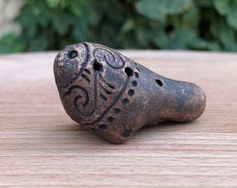 Amuleto ucraniano, ocarina, silbato de cerámica, silbato de pájaro, pájaro folclórico, pájaro trino, pájaro de porcelana, pájaro musical,