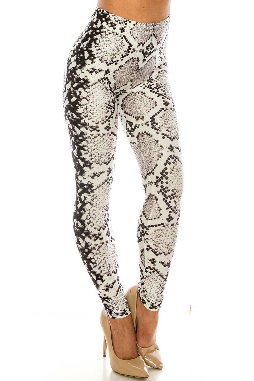 Crocodile-patterned leggings - White/Snakeskin-patterned - Ladies