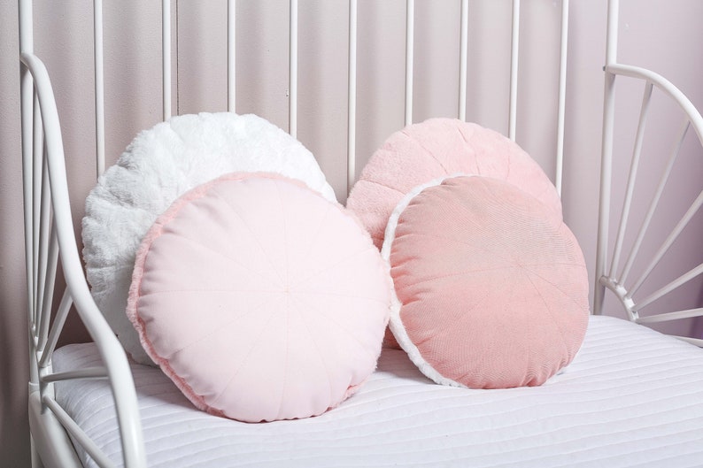 White Faux Fur Decorative Round Pillow Circle Accent Soft Etsy