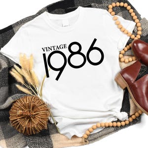 40th Birthday Gift For Woman, Vintage 1986 Shirt, 40th Birthday Shirt, 1986 T-shirt, Vintage Retro 1986 T-Shirt, Gift For Her And Him imagen 6