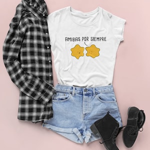 Amibas Por Siempre Cute Camicia spagnola , Camiseta Espanol , Gioca su parole Cartone animato in spagnolo , Divertente Puns Unisex T Camicia