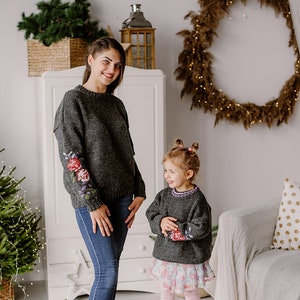 Wool mom and daughter matching sweaters Clothing set Floral hand knit matching outfits Toddler girl jumper