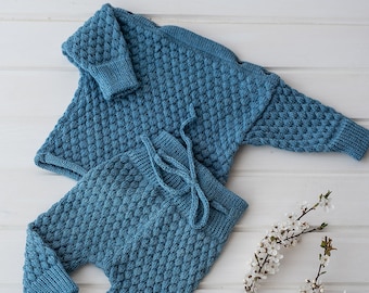 Knit baby outfit Newborn clothing set Merino wool Coming home outfit Knitted baby pants and sweater set