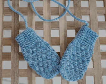 Baby mittens on a string Merino wool knit newborn gloves Baby shower gift No scratch mittens