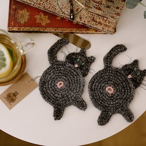 Crochet cat butt coasters Mug rugs Wool knit cat lady mug mat set of 4 Knitted trivet Kitty coffee drink coasters