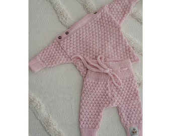 Knit baby girl outfit Newborn knit set of pants and sweater Merino wool Coming home outfit