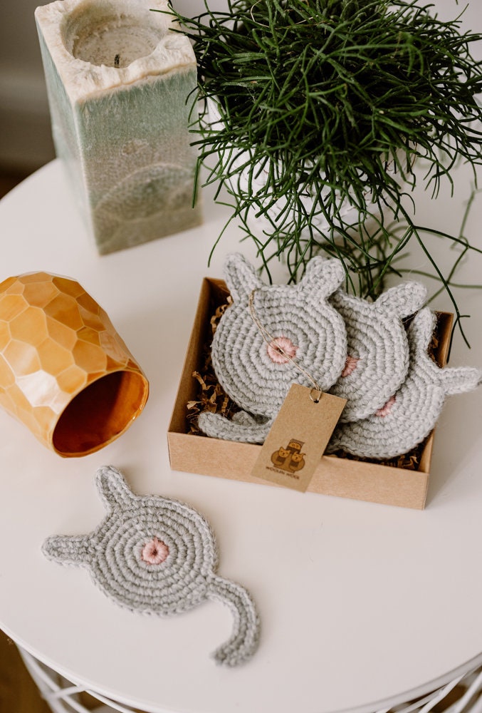 Knit cat coaster set of 4 Wool knitted mug rugs Table decor Crochet cat butt coasters