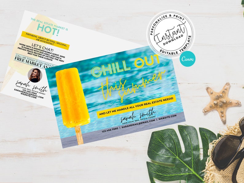 Op de afbeelding: Een ansichtkaart met een zomerthema met een gele ijslolly en een blauwe oceaanachtergrond. De tekst op de ansichtkaart luidt "Chill Out This Summer" en bevat de naam "Sarah Smith" en contactgegevens.