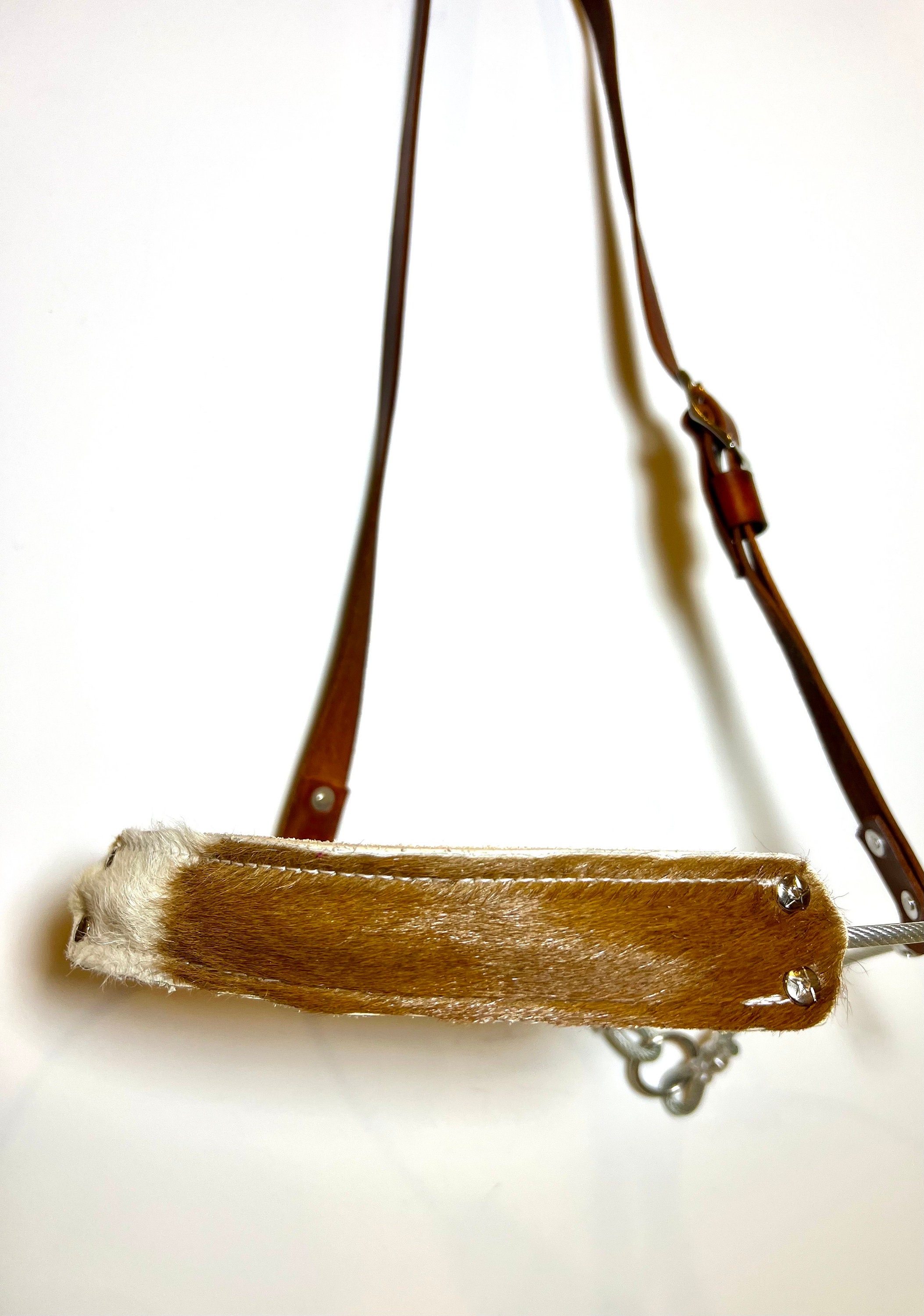 New! Showman Leather Tie Down with Black Lariat Noseband main image 1