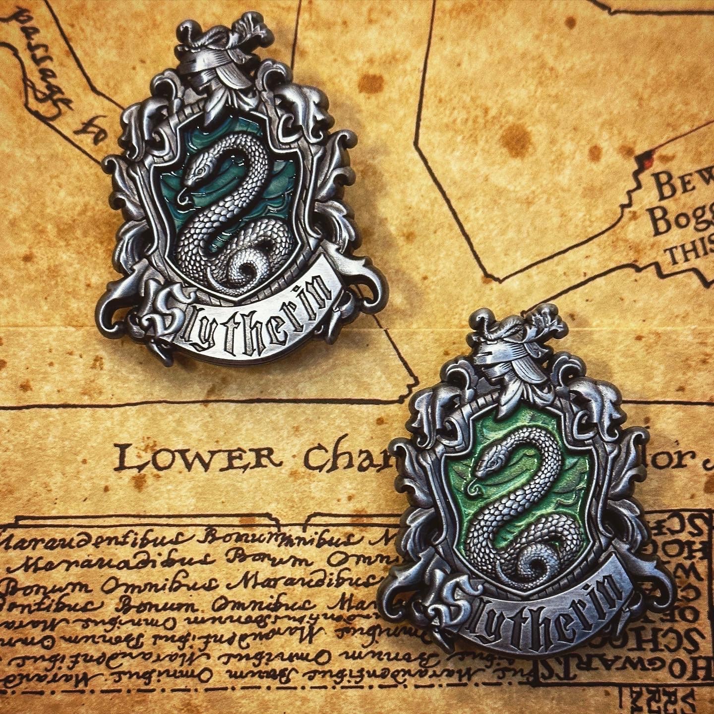 H-P House Slytherin Crest Enamel Pin Witchcraft N Wizardry Brooch