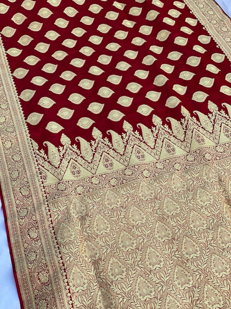 Red Banarasi Satin Silk Saree with Rich Antique Zari Design Pure Handloom Bridal Benarasi Satin Silk Sari