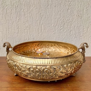 Peacock Urli Brass Urli | Peacock Water Bowl | Intricately Handcrafted Metal Bowl Centrepiece Traditional Home Décor Brass Antique Urli Bowl