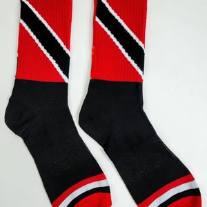 Trinidad & Tobago flag crew socks.