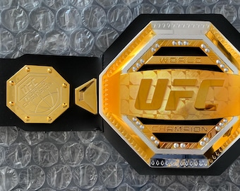 UFC MMA ゴールドチャンピオングローブ レプリカ - アメリカから発送