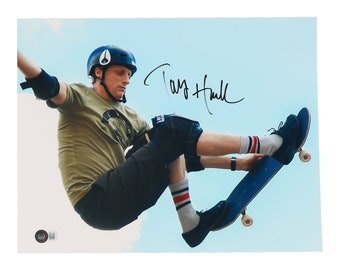 スケートボーダー Tony Hawk  トニーホーク 直筆サイン色紙と写真 スケートボーダー Tony Hawk トニーホーク 直筆サイン色紙と写真