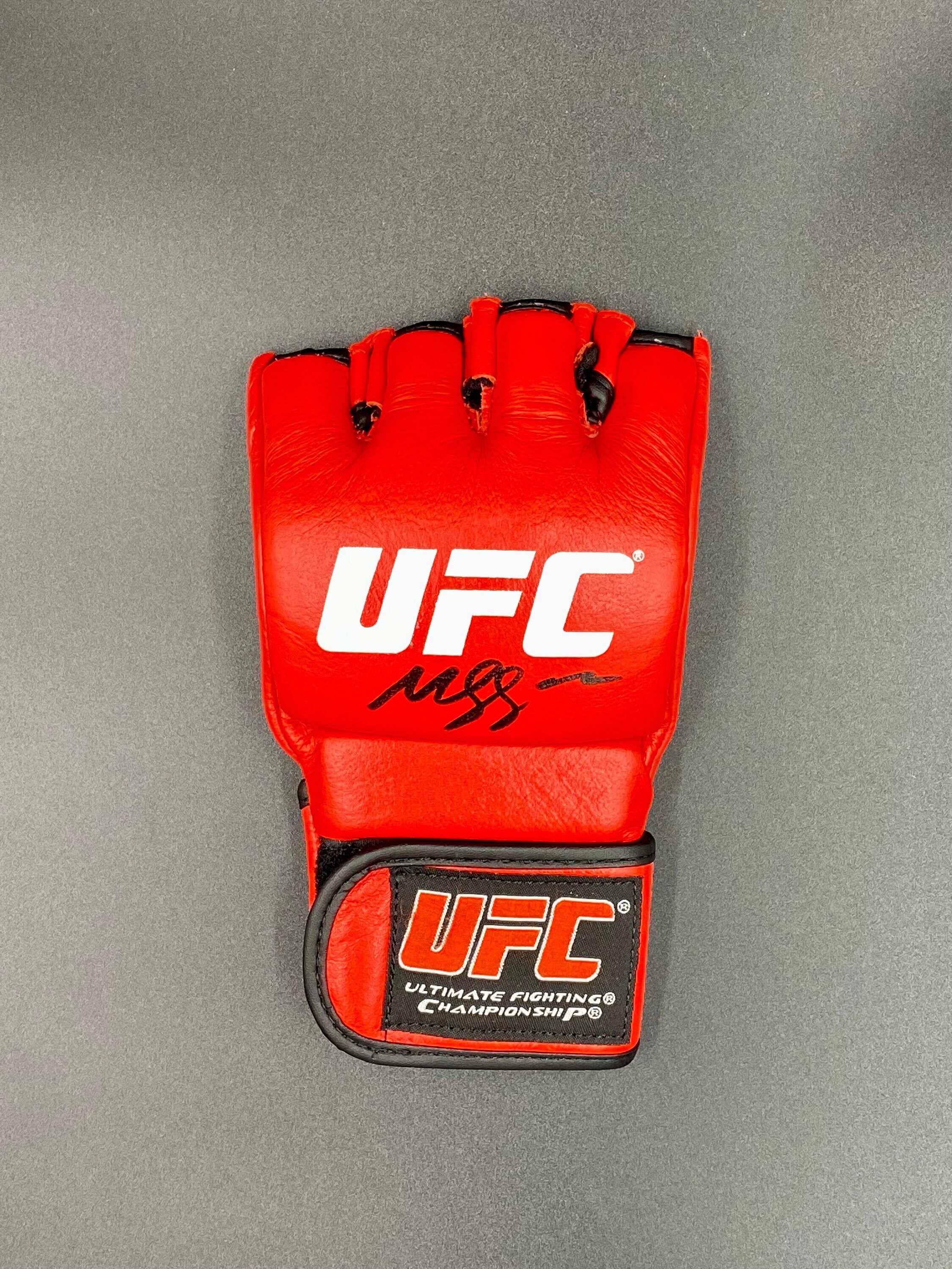 Khamzat Chimaev Signed UFC Glove - PSA Certification - Etsy