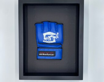 Miesha Tate signerad Strikeforce-handske - PSA-verifiering
