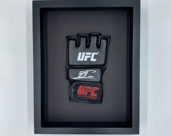 Gant UFC Dédicacé Randy Couture - Authentifié JSA, Original