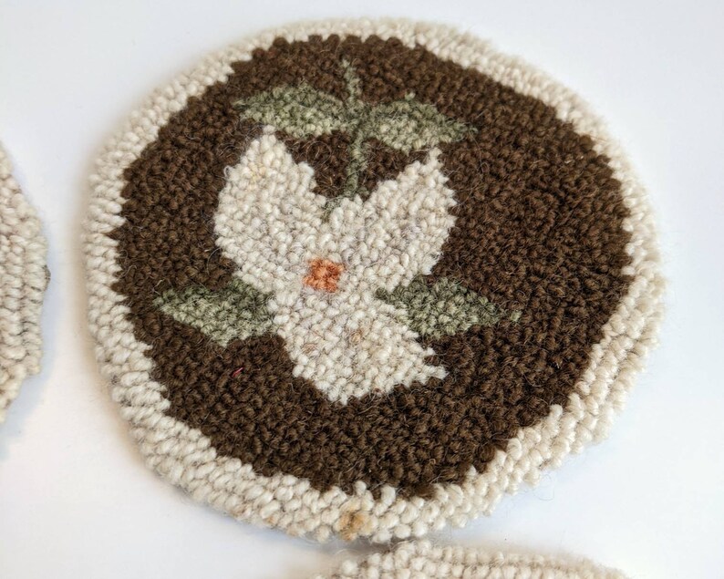 Shabby Chic Decor Vintage Needlework Embroidery Coasters Primitive Handmade Punchneedle Coasters with Floral Trillium Motif Set of 8