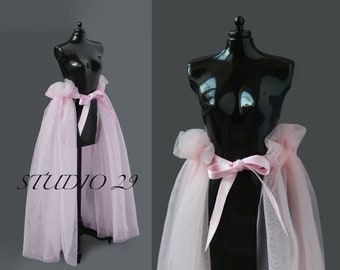 Detachable wedding overskirt Light pink tulle overskirt Bridal overlay skirt train Bridal tie skirt Blush pink sheer skirt Half tutu skirt