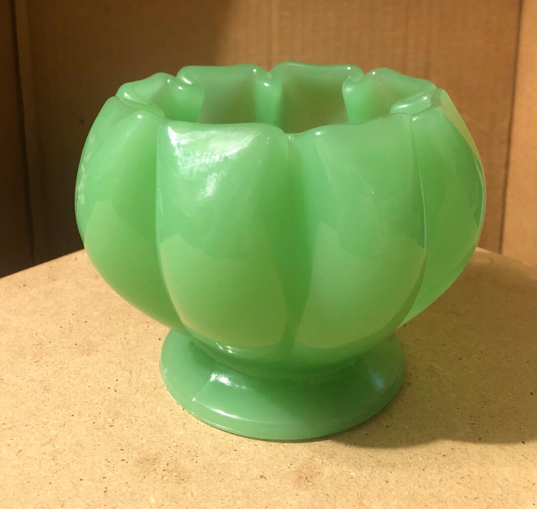 Jade Bowl Green Glass Jadeite Etsy