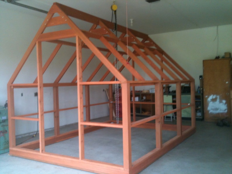 9 X 16 Greenhouse Plans. Polycarbonate Covered, Cedar Wood Frame