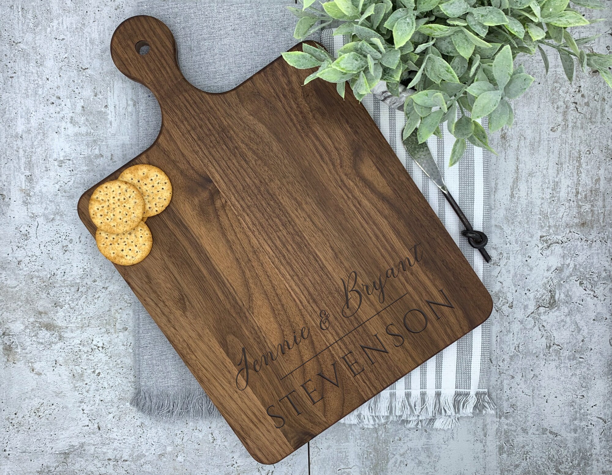 Kessler Woodworking, Paddle Cutting Board