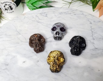 Skull brooch, handmade resin, metallic skull, skull jewellery, goth brooch, macabre jewelry, goth gifts, skull gifts, spooky gifts.